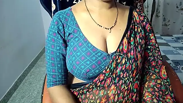 Snapshot of samyukthapuretelugu chatting on 07-18-26, 07:45 samyukthapuretelugu online show from 07-18-26, 07:45