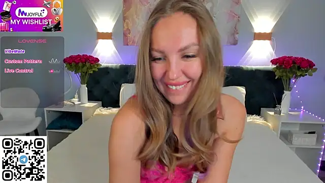 Kelly Hardy online show from 03-09-25, 01:14