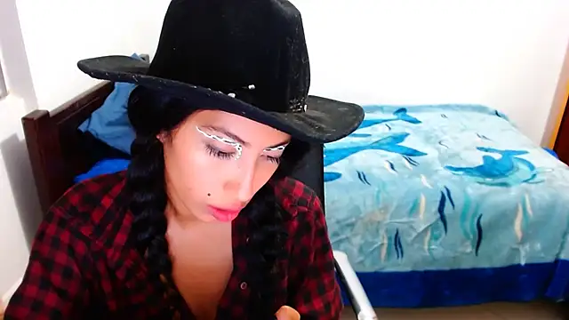 sofia rosse4 online show from 09-17-25, 11:28