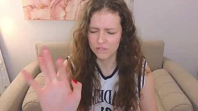 Sereta Finn online show from 02-28-25, 10:41