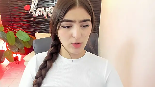 sofia 44 online show from 09-20-25, 12:50