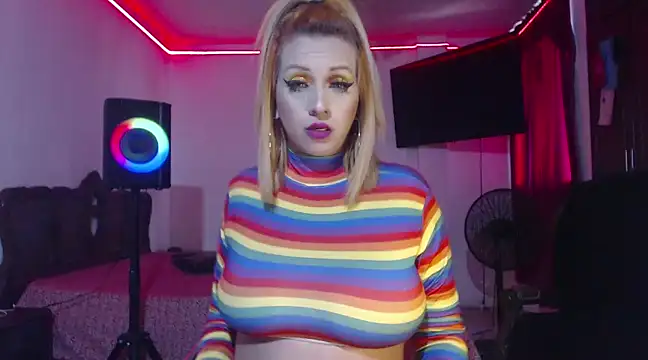 Snapshot of aliceesmith chatting on 02-07-25, 06:34 aliceesmith online show from 02-07-25, 06:34