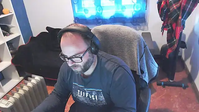 ravingr4d4 online show from 03-20-25, 03:14