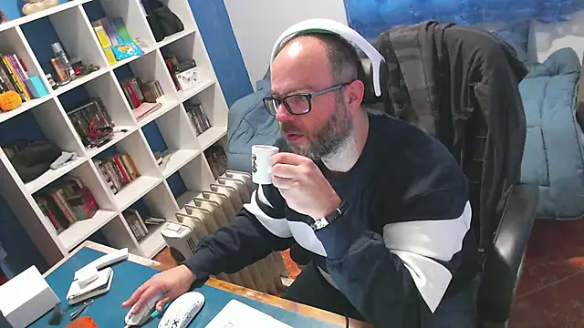 ravingr4d4 online show from 01-13-26, 11:26