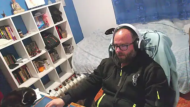 ravingr4d4 online show from 02-26-26, 10:42