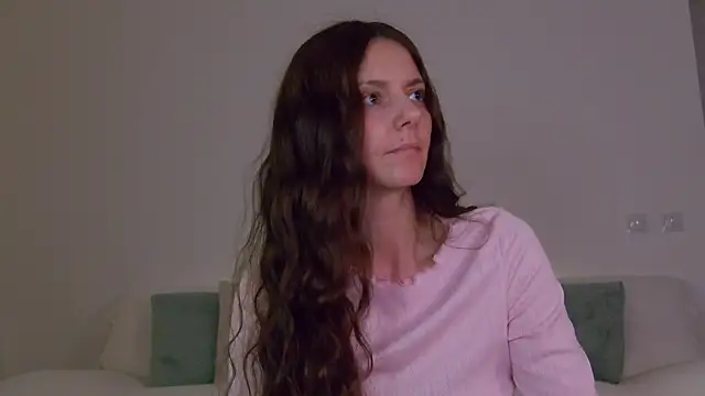 LilyRoselyn online show from 10-15-25, 11:16