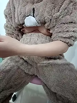 SweetGirl2k2 online show from 12-02-25, 01:44