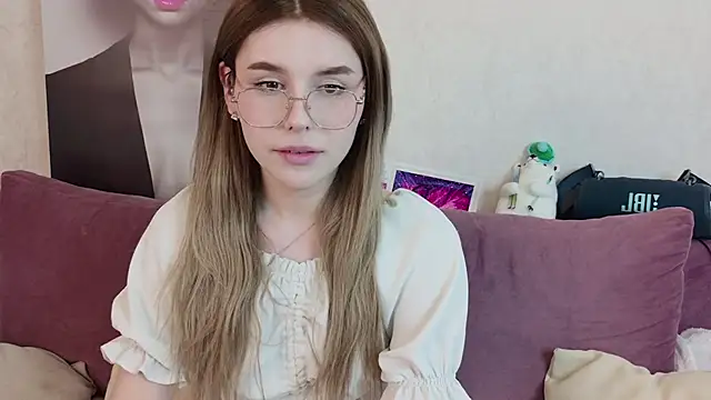 Alisa Black Star online show from 03-22-25, 08:40