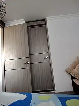 Snapshot of Karol_and_David_hotcouple chatting on 02-09-25, 09:28 Karol and David hotcouple online show from 02-09-25, 09:28