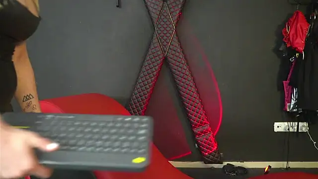 CelineConner online show from 03-20-26, 05:23