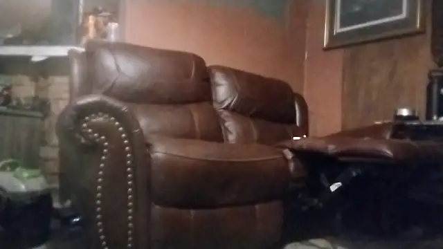 Snapshot of AlphaAlluring69 chatting on 11-27-25, 11:01 AlphaAlluring69 online show from 11-27-25, 11:01