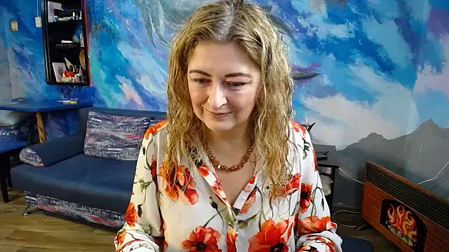 Snapshot of Helen1974 chatting on 11-10-25, 02:16 Helen1974 online show from 11-10-25, 02:16