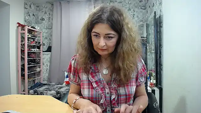 Helen1974 online show from 04-07-26, 08:20