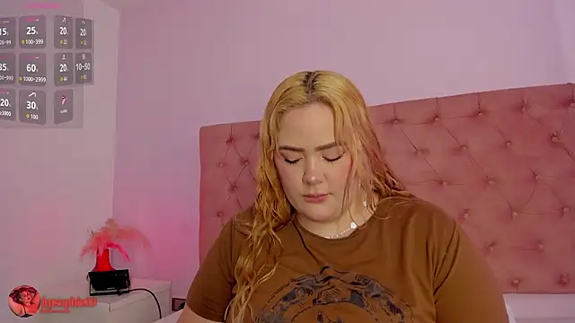 sophiarossee  online show from 03-04-26, 12:55