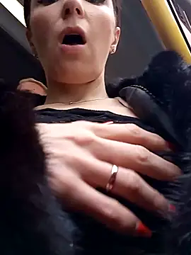 Brilliant-Queen1 online show from 01-05-25, 12:31