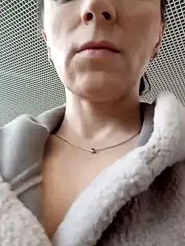 Brilliant-Queen1 online show from 02-27-25, 12:43