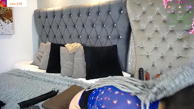 CaroFisher online show from 01-09-26, 01:14