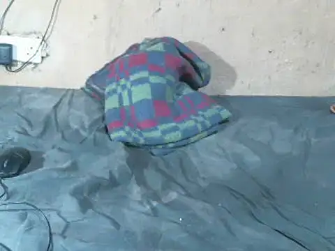 Snapshot of cute_naimah chatting on 03-22-25, 03:42 cute naimah online show from 03-22-25, 03:42