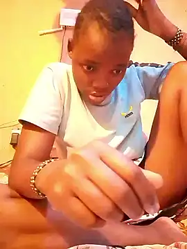 Snapshot of cute_naimah chatting on 09-14-25, 04:39 cute naimah online show from 09-14-25, 04:39