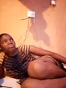 Snapshot of cute_naimah chatting on 10-24-25, 05:53 cute naimah online show from 10-24-25, 05:53