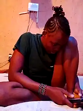 Snapshot of cute_naimah chatting on 11-25-25, 09:37 cute naimah online show from 11-25-25, 09:37