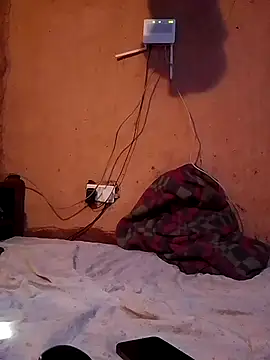 Snapshot of cute_naimah chatting on 11-26-25, 09:43 cute naimah online show from 11-26-25, 09:43