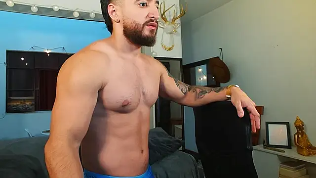 Snapshot of AndrewMartinez chatting on 02-03-25, 10:00 AndrewMartinez online show from 02-03-25, 10:00