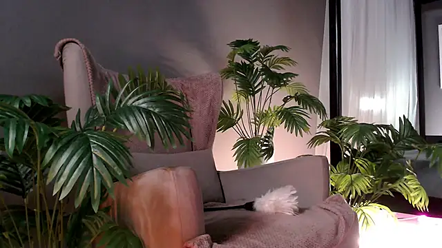 Dorothy Meyer online show from 09-09-25, 02:55