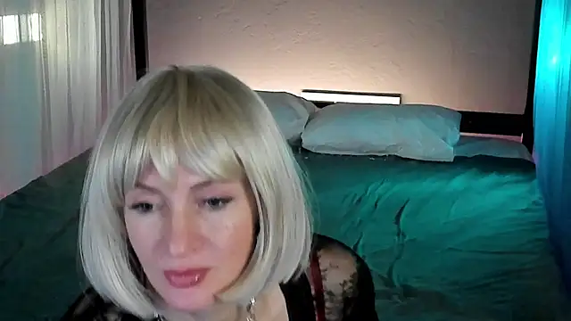 Dorothy Meyer online show from 12-22-25, 05:48