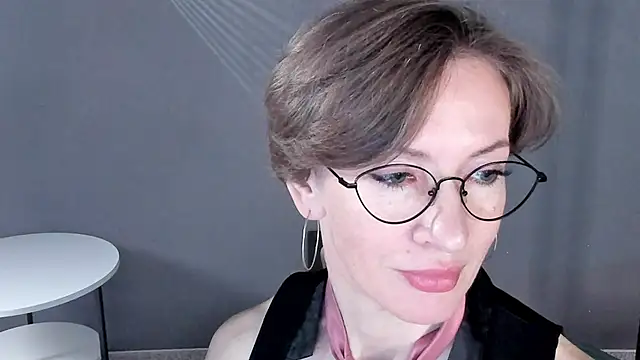 Dorothy Meyer online show from 05-13-26, 05:38
