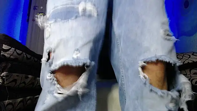 zacwatson  online show from 02-17-25, 06:20