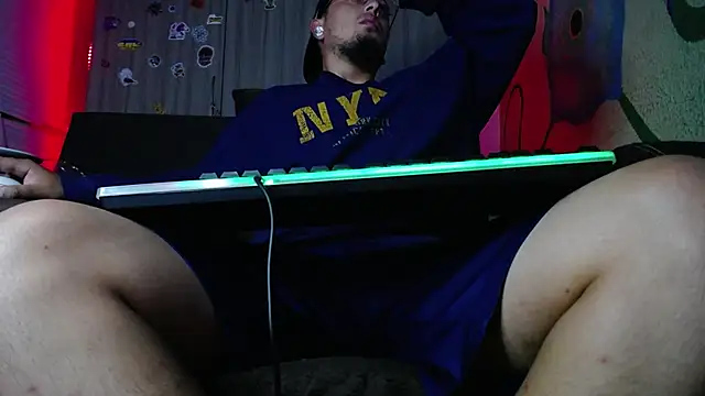 zacwatson  online show from 03-04-25, 06:04