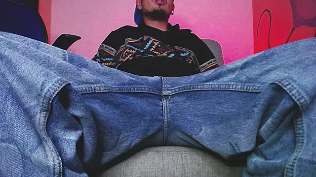 zacwatson  online show from 10-21-25, 04:24