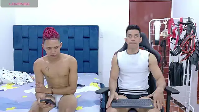 JoseRumbero26 online show from 10-08-25, 12:36