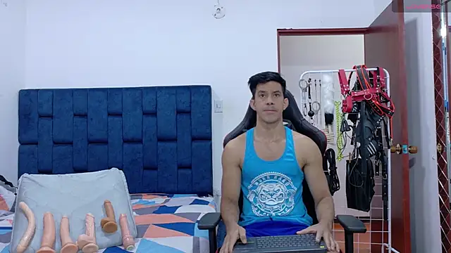 JoseRumbero26 online show from 01-11-26, 12:32