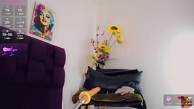 Snapshot of _ChanellR_ chatting on 02-08-25, 02:49 ChanellR online show from 02-08-25, 02:49