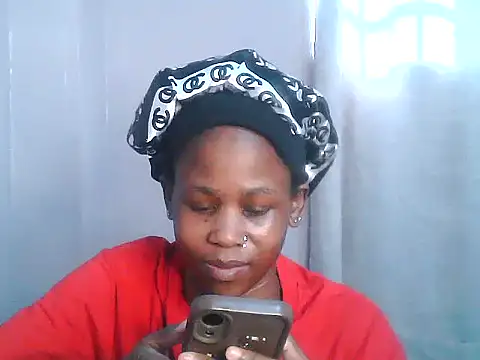 Snapshot of SexxyTerry chatting on 10-20-25, 12:38 SexxyTerry online show from 10-20-25, 12:38