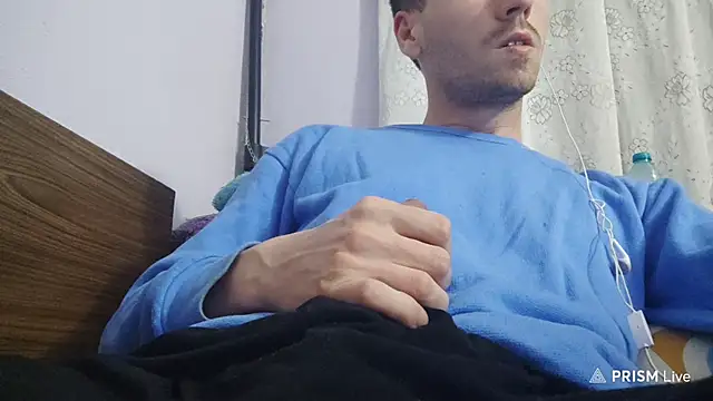 Snapshot of _Hocthus_ chatting on 01-24-25, 05:53 Hocthus online show from 01-24-25, 05:53