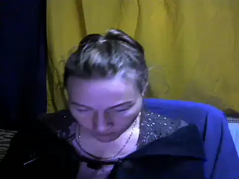 wLESLYMOSw online show from 12-11-24, 08:47