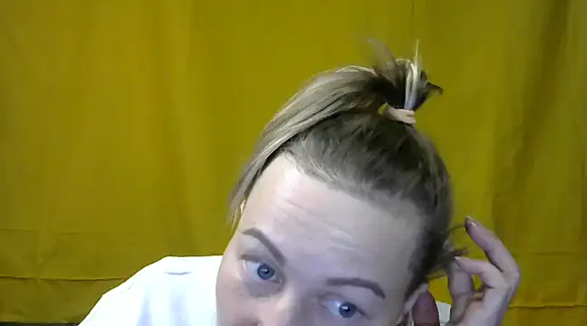 wLESLYMOSw online show from 03-22-25, 06:36