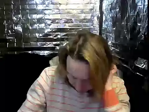 Snapshot of wLESLYMOSw chatting on 02-23-26, 12:57 wLESLYMOSw online show from 02-23-26, 12:57