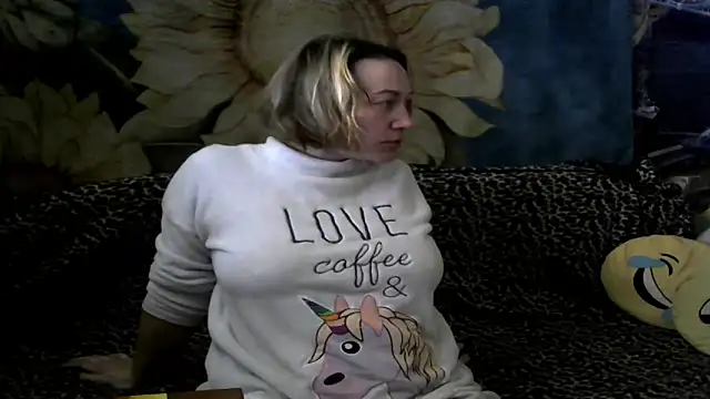 Snapshot of wLESLYMOSw chatting on 03-13-26, 11:28 wLESLYMOSw online show from 03-13-26, 11:28