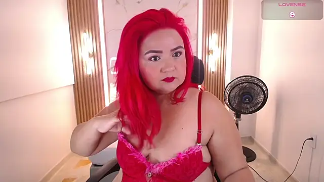 Snapshot of Mariana_Rojas chatting on 05-07-26, 05:13 Mariana Rojas online show from 05-07-26, 05:13