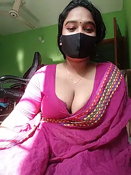 Snapshot of Kotha_-Moni chatting on 12-23-24, 04:33 Kotha -Moni online show from 12-23-24, 04:33