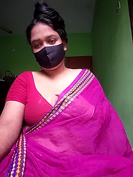 Snapshot of Kotha_-Moni chatting on 12-22-25, 02:08 Kotha -Moni online show from 12-22-25, 02:08