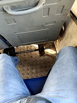 Snapshot of Desi69emd chatting on 02-25-25, 11:30 Desi69emd online show from 02-25-25, 11:30