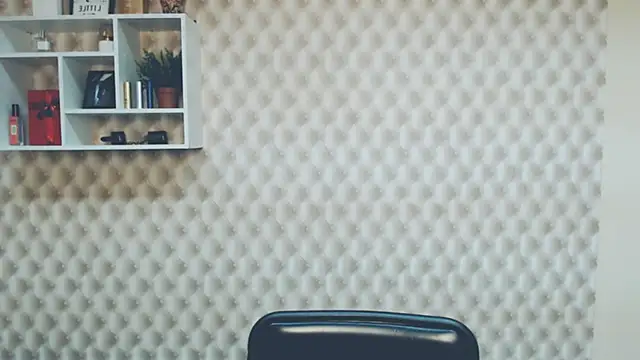 AliceFlirtt  online show from 12-10-24, 10:17