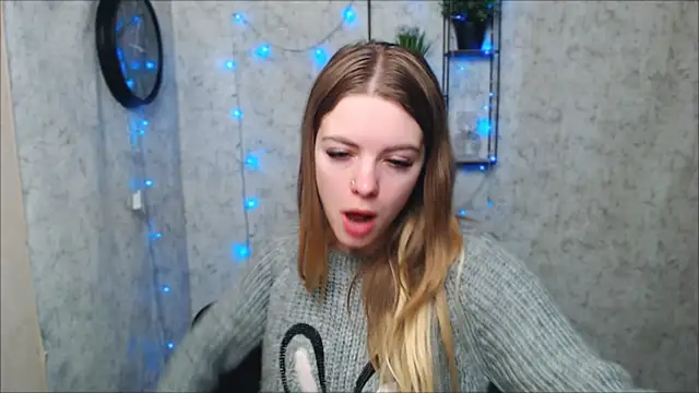 AliceFlirtt  online show from 12-27-24, 10:34