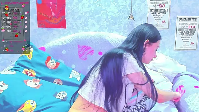 Snapshot of Vanessa_Florence chatting on 02-01-25, 01:23 Vanessa Florence online show from 02-01-25, 01:23