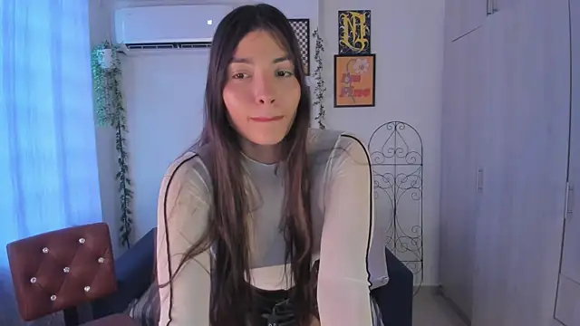 Snapshot of _marr chatting on 10-08-25, 02:36 marr online show from 10-08-25, 02:36